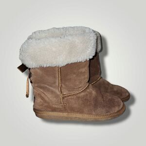 Lamo Audrey winter Boot Girls' size 5